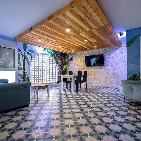 Apartamentos Nirvana Y Averno Águilas Exterior foto